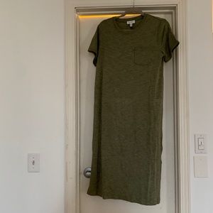 Short Sleeve Green Midi Dress with Side Slits